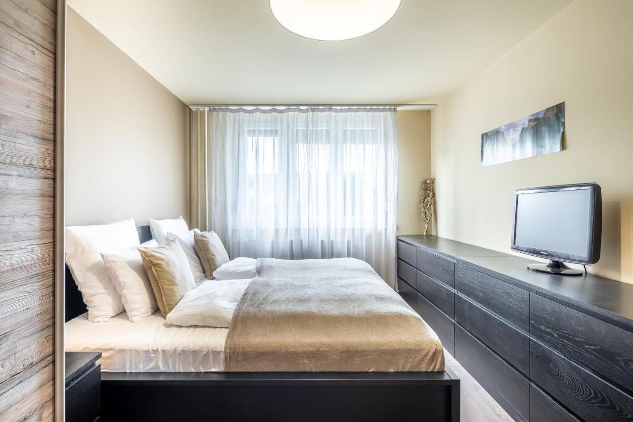 Cozy Quiet Apartment With A Balcony Boedapest Buitenkant foto