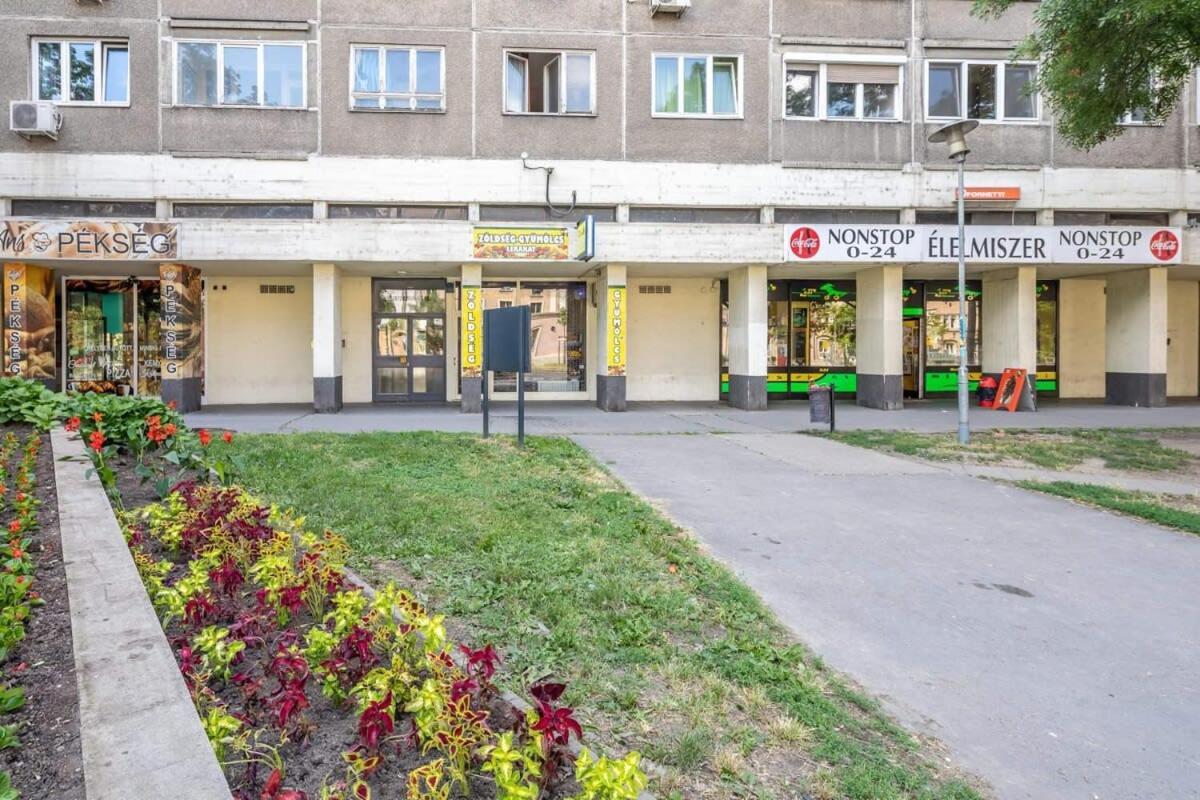 Cozy Quiet Apartment With A Balcony Boedapest Buitenkant foto